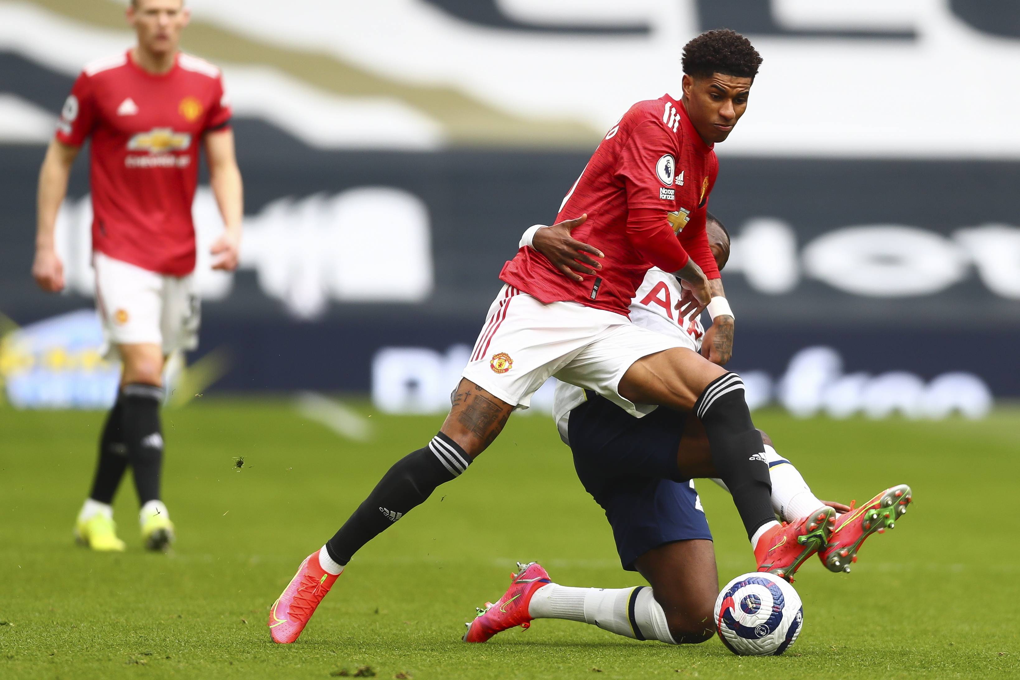 本场对阵阿 本场对阵阿